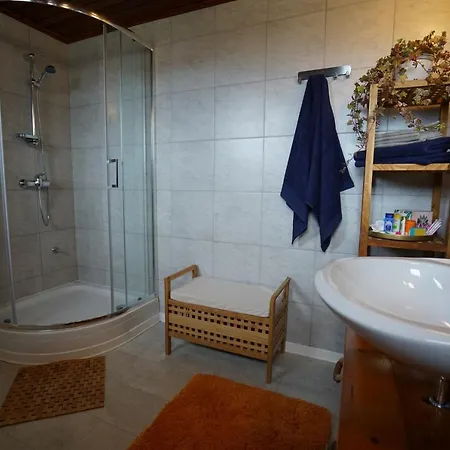 Martin's Hidden Garden アパート *